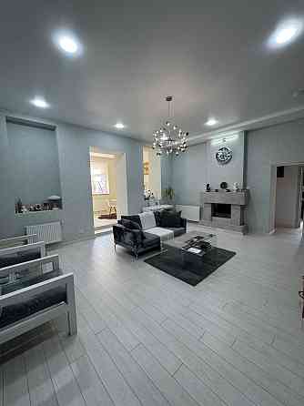 Продаж 4 кім. квартири 98 м2, вул. Стрийська, м.Дрогобич Дрогобич