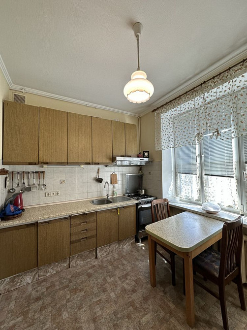 Продаж  2- х кім кв, Київ, Печерський р-н, вул. Бойчука 4 Київ - зображення 4