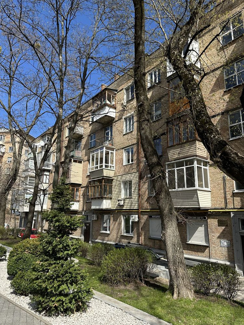 Продаж  2- х кім кв, Київ, Печерський р-н, вул. Бойчука 4 Київ - зображення 2