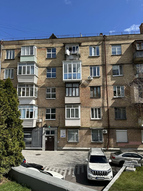Продаж  2- х кім кв, Київ, Печерський р-н, вул. Бойчука 4 Київ - зображення 1