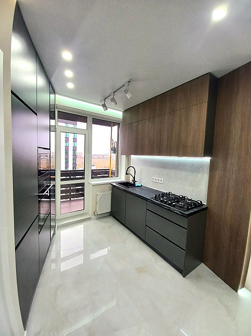 Продається однокімнатна квартира з ремонтом  в ЖК У-Квартал Софиевская Борщаговка - изображение 2