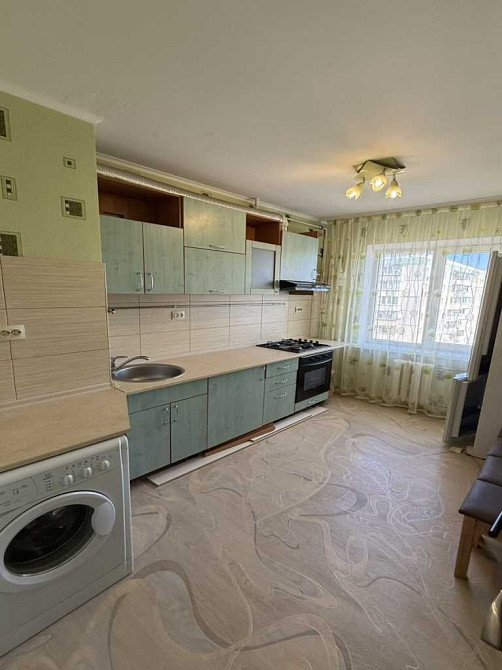 Простора 3 кім квартира з косметичним ремонтом 70 кв.м. Полтава - изображение 1