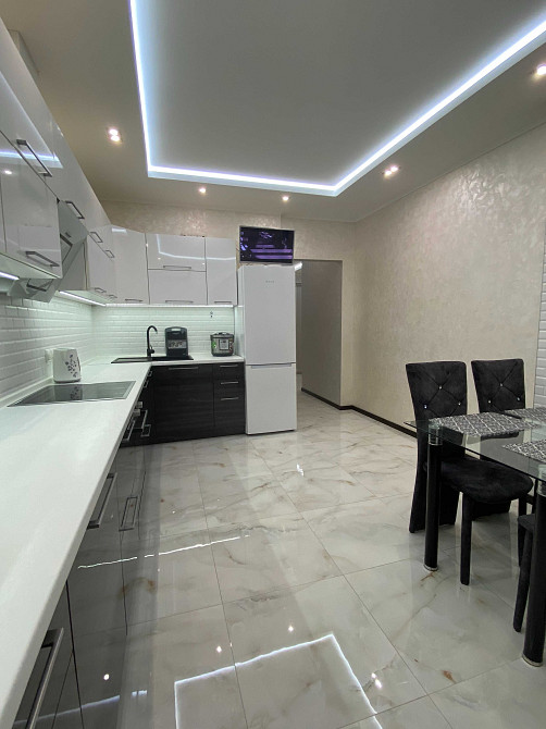 ШИКАРНАЯ 2х комнатная квартира на Позняках ул. Пчелки 6а Київ - зображення 1