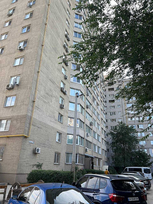 3 - 4 х комнатная квартира, пр-т. Слобожанский, ул. Дарницкая Днепр - изображение 1