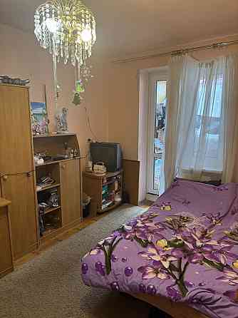 Продаж 3-х кімнатної квартири в цегляному будинку Ужгород