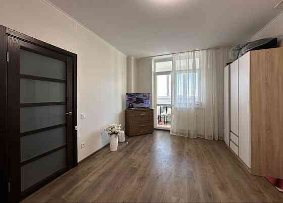 Велика 2к квартира з ремонтом в ЖК Відрадний, вул. В. Скакуна Київ