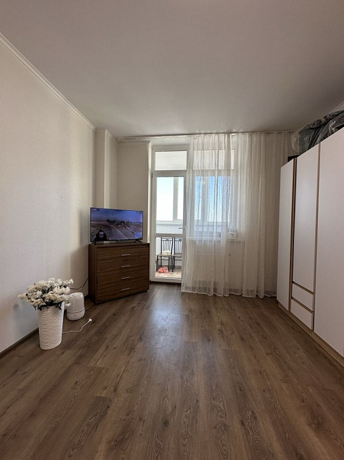 Велика 2к квартира з ремонтом в ЖК Відрадний, вул. В. Скакуна Київ - зображення 2