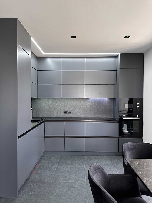 Липки , шикарна  видова на озеро квартира, кухня студіо Ивано-Франковск - изображение 5