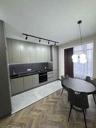 Центр, Стильна 1,5кімн., з кухня, вітальня та спальня, гардеробна Ивано-Франковск