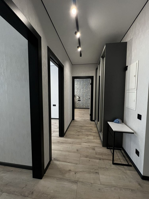 2-к квартира/ жк У КВАРТАЛ/ 45,5м2/ з ремонтом і технікою/ БЕЗ Комісії Софиевская Борщаговка - изображение 3