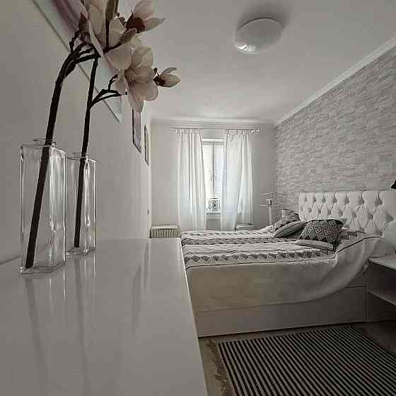 Продається шикарна 3 кім. на Пацаєва, меблі+техніка Кропивницький