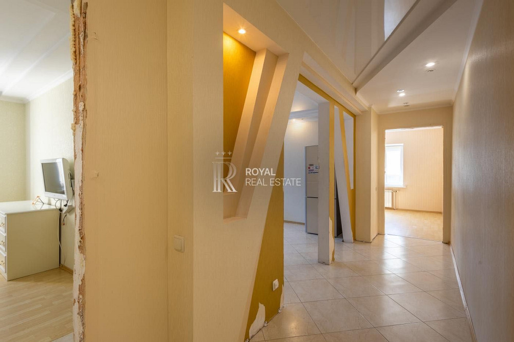 СРОЧНАЯ ПРОДАЖА 2к Квартиры 83м2 ул. Нежинская 5 Соломенский рн Видео Київ - зображення 6