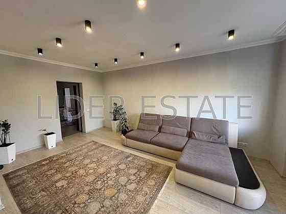 Продається 4х кімнатна квартира в Ужгороді Ужгород