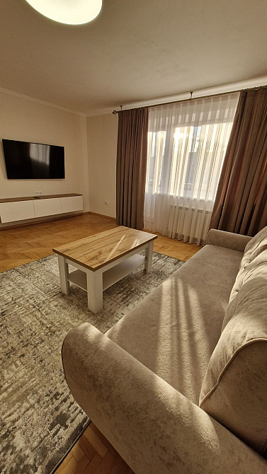 Продаж 3 кім. квартири 92,3 м² Івано-Франківськ - зображення 2