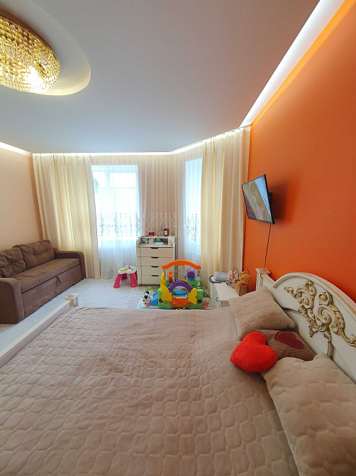 Продаємо простору 2к.квартиру +кухня-студія ЖК "Польські дворики " Тернополь - изображение 2