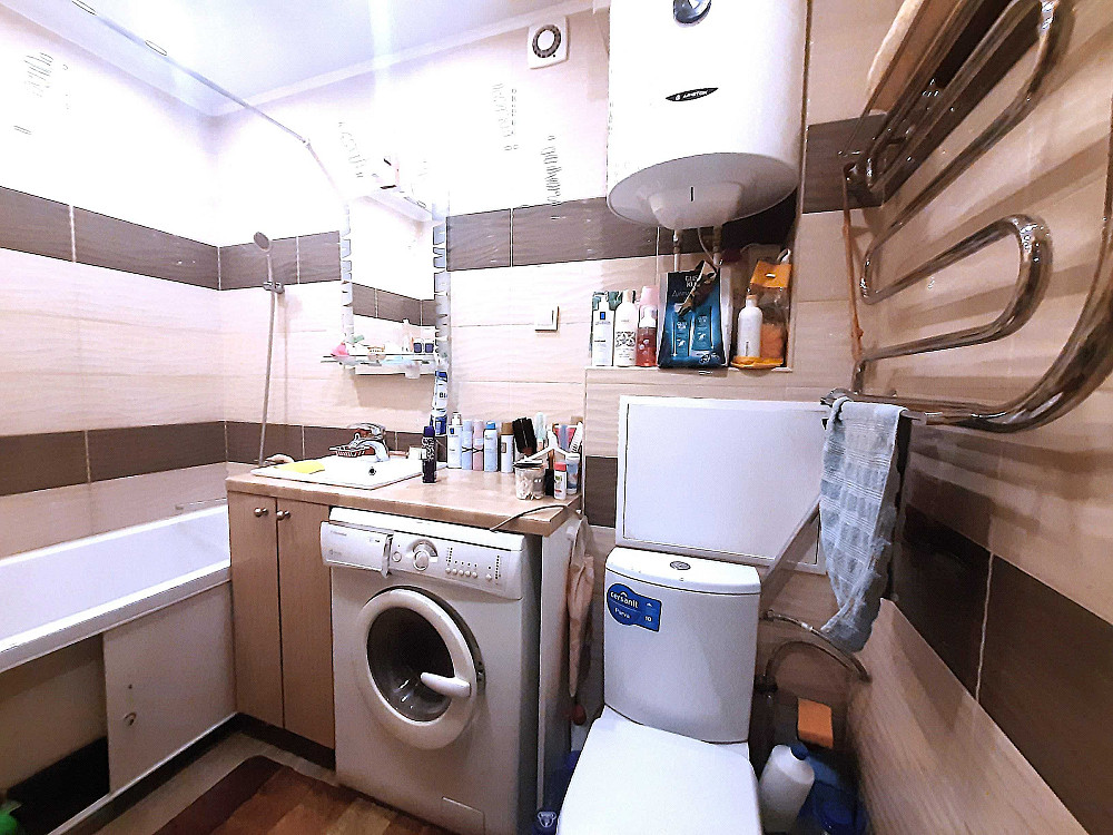 Продам 2к кв 52м2 метро Научная ул Клочковская угол Космическая Харьков - изображение 1