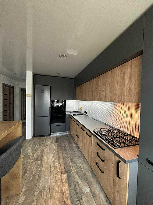 Продаж 3кімнатної квартири (перепланована в 2х+студія). Центр Житомир - изображение 2