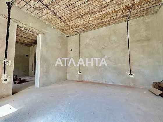 59 м2 , р-н парку Шевченка,власний двір Чернівці