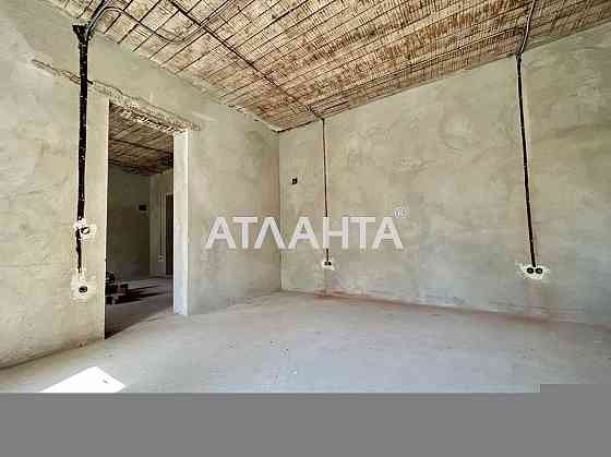 59 м2 , р-н парку Шевченка,власний двір Чернівці