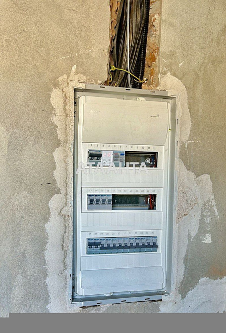 59 м2 , р-н парку Шевченка,власний двір Чернівці - зображення 8