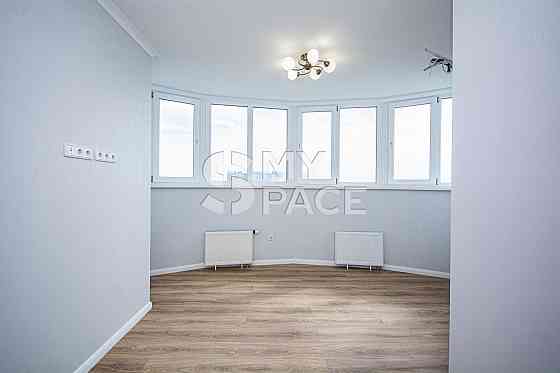 ПРОДАЖ! ЖК 4 сезона, вул. Максимовича (Трутенка), 3д, 3-к, 86м² Київ