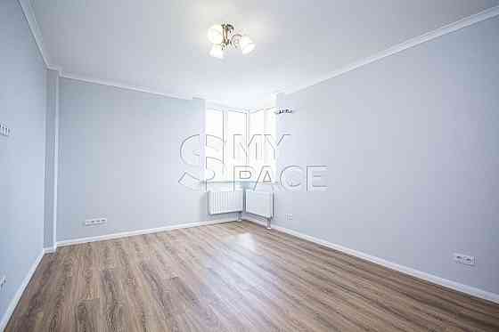 ПРОДАЖ! ЖК 4 сезона, вул. Максимовича (Трутенка), 3д, 3-к, 86м² Київ