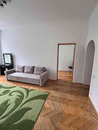 Продаж 2 кімнатна Личаківська Львів