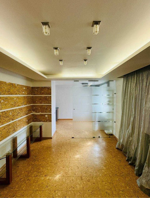 Продам 2-х ком. Кв., Центр, Нагорный р., ул. Героев Крут( Фурманова) 1 Дніпро - зображення 1