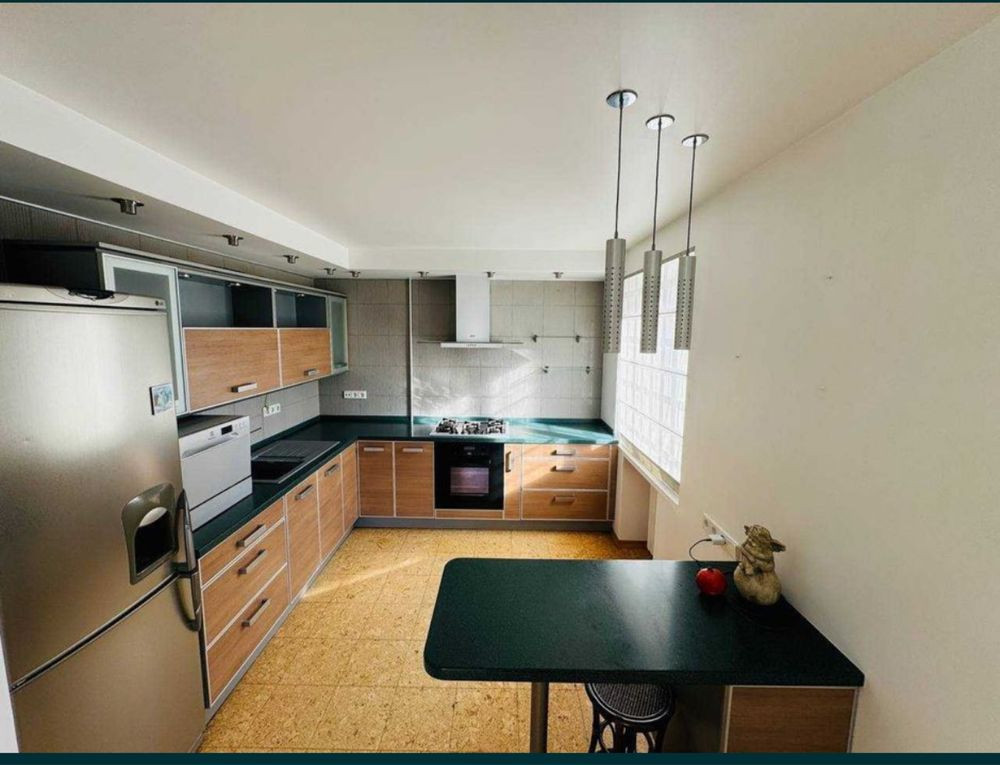 Продам 2-х ком. Кв., Центр, Нагорный р., ул. Героев Крут( Фурманова) 1 Дніпро - зображення 4