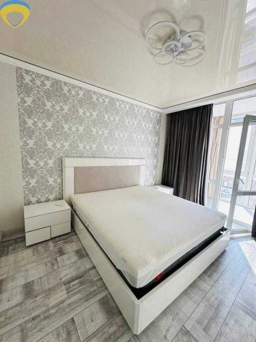 ПРОДАМ:2-кімнатна квартира з євроремонтом у на Таїрова! Небесної Сотні Одесса - изображение 1