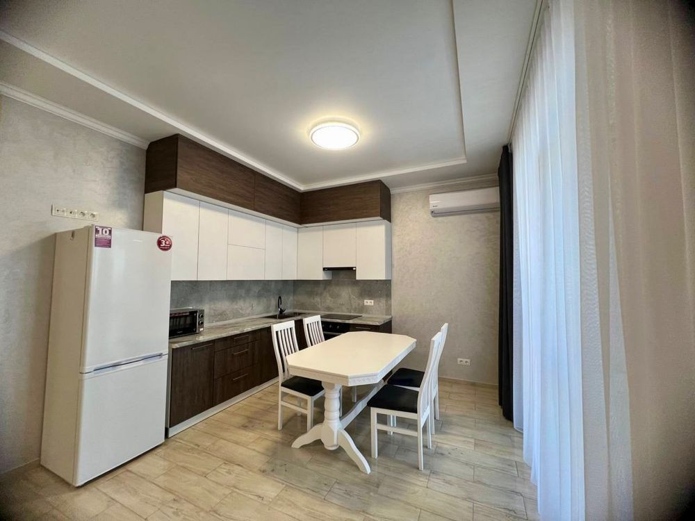 Продам сучасну 2-х кімнатну квартиру в центрі міста Ровно - изображение 2