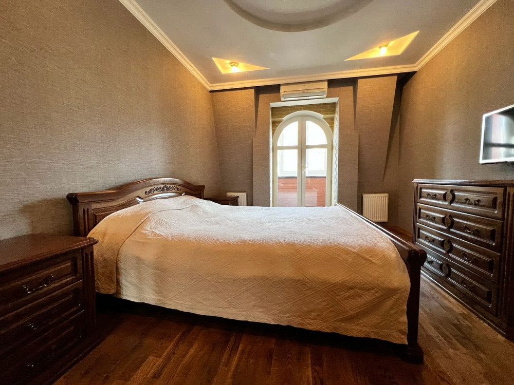 Краща 2 кімнатна квартира в самому центрі! 65м2! Укомплектована Купола Ровно - изображение 5