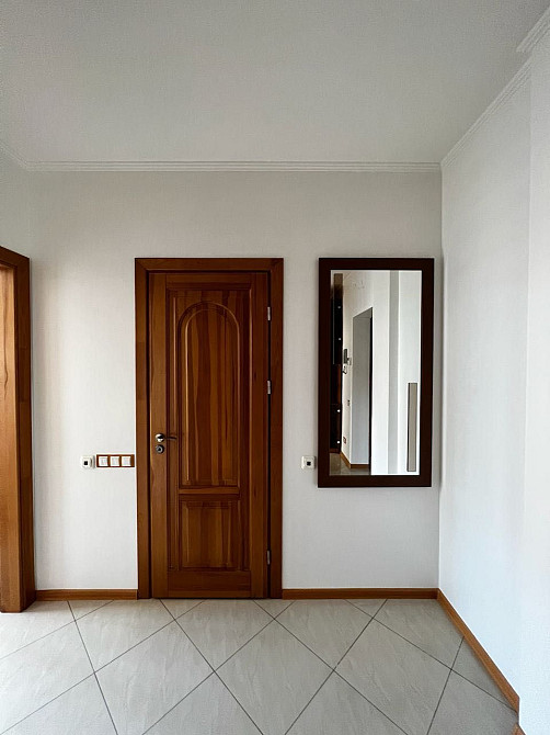 Краща 2 кімнатна квартира в самому центрі! 65м2! Укомплектована Купола Ровно - изображение 6