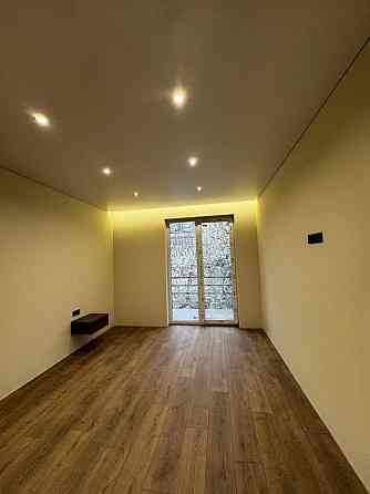 Продаж квартири з паркомісцем | Новий район | Клубний будинок Ужгород