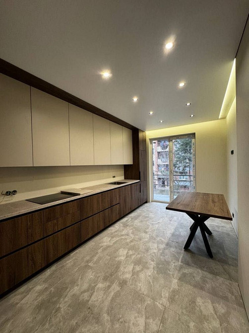 Продаж квартири з паркомісцем | Новий район | Клубний будинок Ужгород - зображення 1