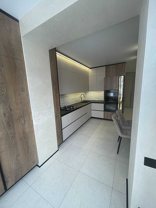 Продаж 2к квартири 70 кв. м на шосе Старокостянтинівське RUBI 38339 Хмельницький - зображення 4