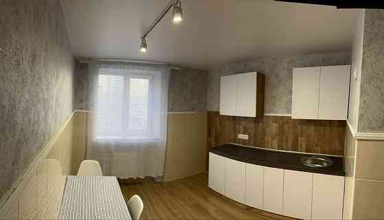 " 1-кім. квартира  з ремонтом на  Відінській Ровно