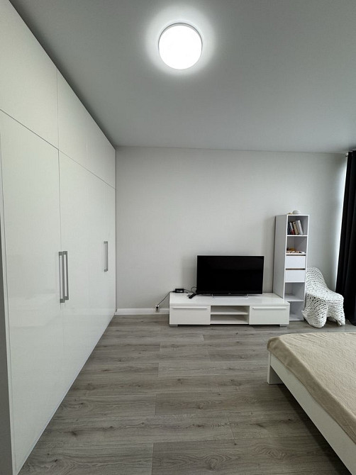 1к квартира з ремонтом в оточенні соснового лісу! ЖК бізнес-класу Ирпень - изображение 2