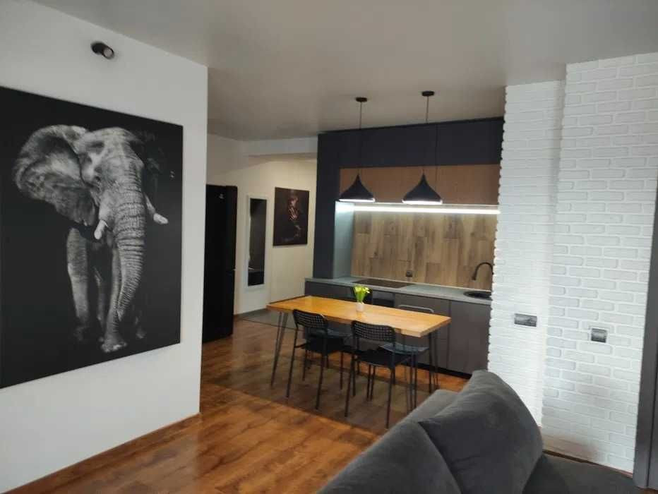 Продам 3к квартиру на Александра Поля низ Днепр - изображение 1