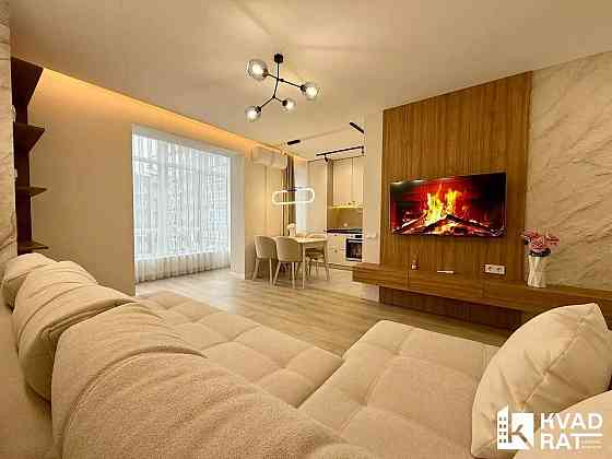Шикарна півторачка з дизайнерським ремонтом! Ивано-Франковск