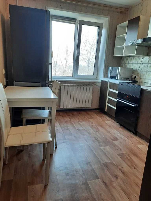 Продам 2к квартиру на Александра Поля низ Днепр - изображение 1