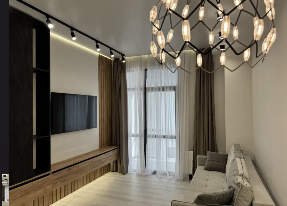 Продам 2х ком Центр, ЖК Женева Дніпро - зображення 1