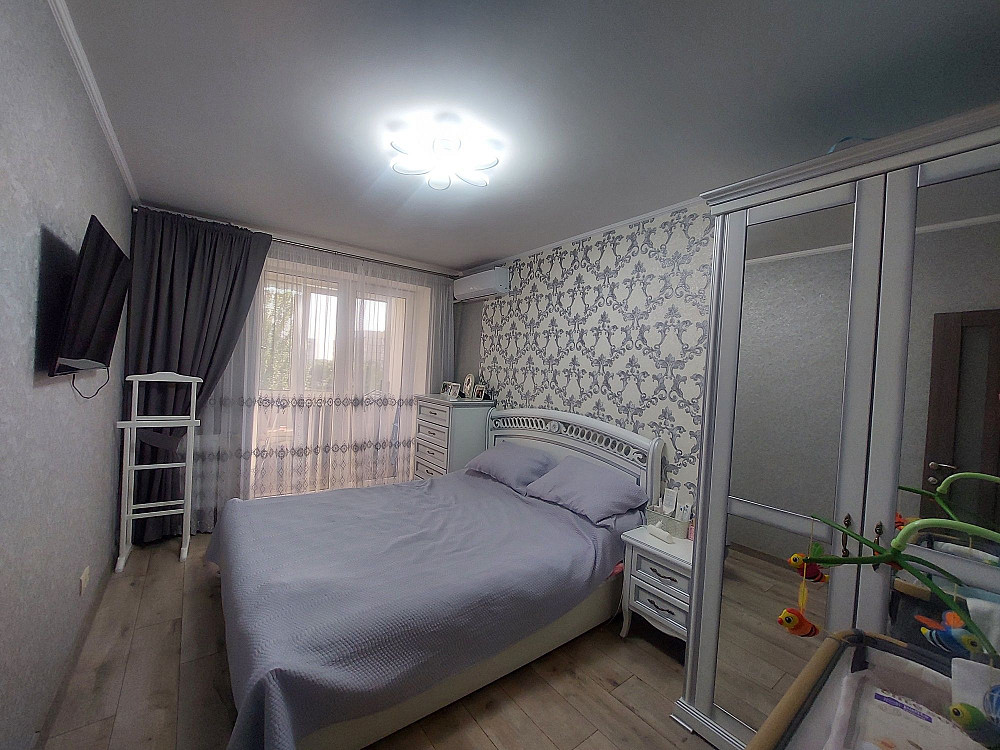 3- кімнатна квартира з євроремонтом в цегляному будинку Черкассы - изображение 7