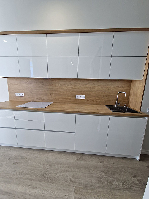 Новый ремонт, вид моря, пляж, кухня-студия и спальня Одесса - изображение 4