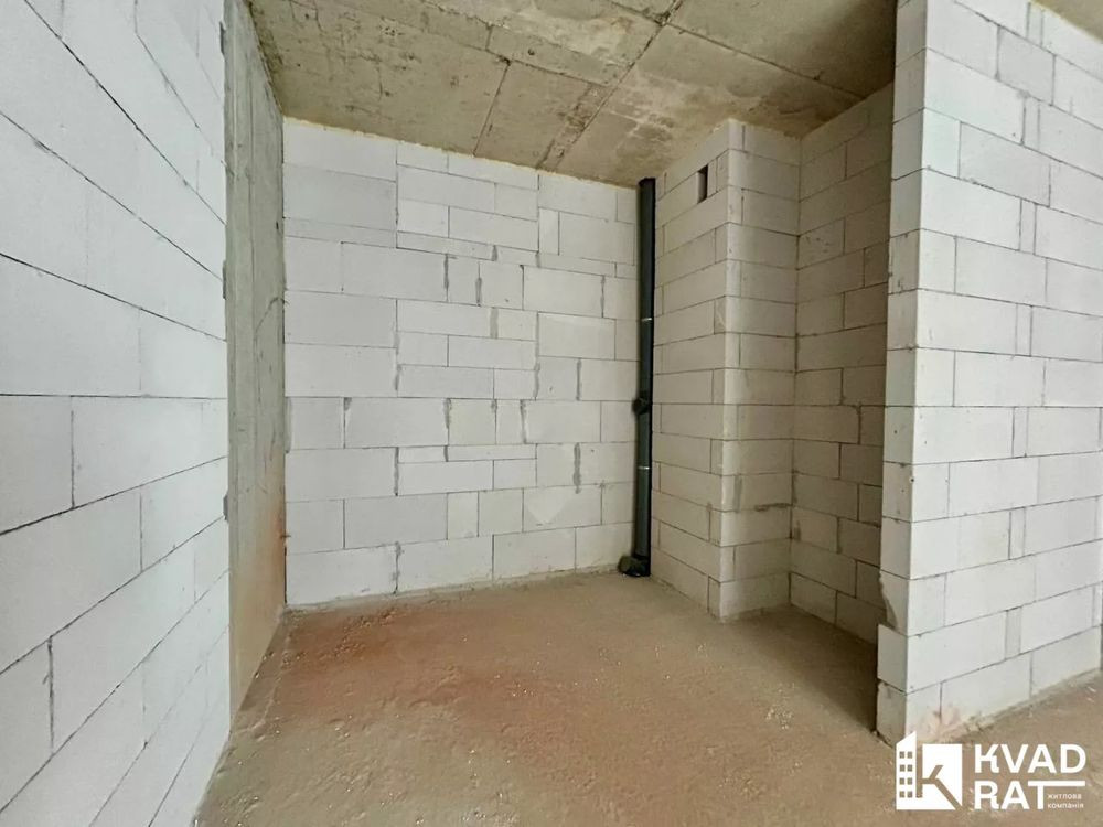 Простора 1,5 кімнатна ЖК Манхеттен Ивано-Франковск - изображение 6