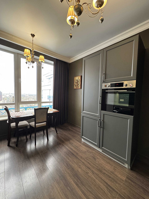 МЕГА предложение! КВАРТИРА 3  комн. в ЖК Омега с супер ремонтом! 86 м Одесса - изображение 2