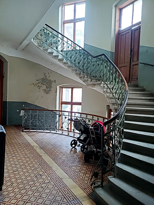 Продам три кімнатну квартиру. Центр Черновцы - изображение 8