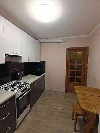 Затишна 2-х кімнатна в квартира, вул. Прикордонника Лазаренка 22 Черкассы