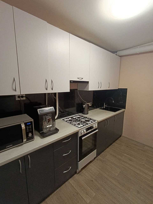 Затишна 2-х кімнатна в квартира, вул. Прикордонника Лазаренка 22 Черкассы - изображение 2