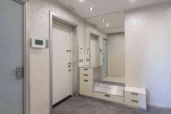 Дворівнева квартира в Голосіївському районі, пентхаус Киев